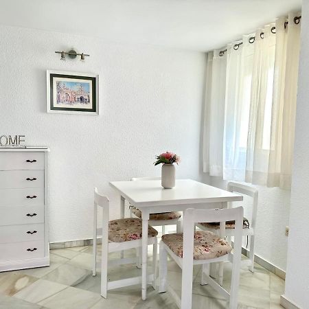 Premium Apartment With Terrace In The City Center Sevilla Kültér fotó