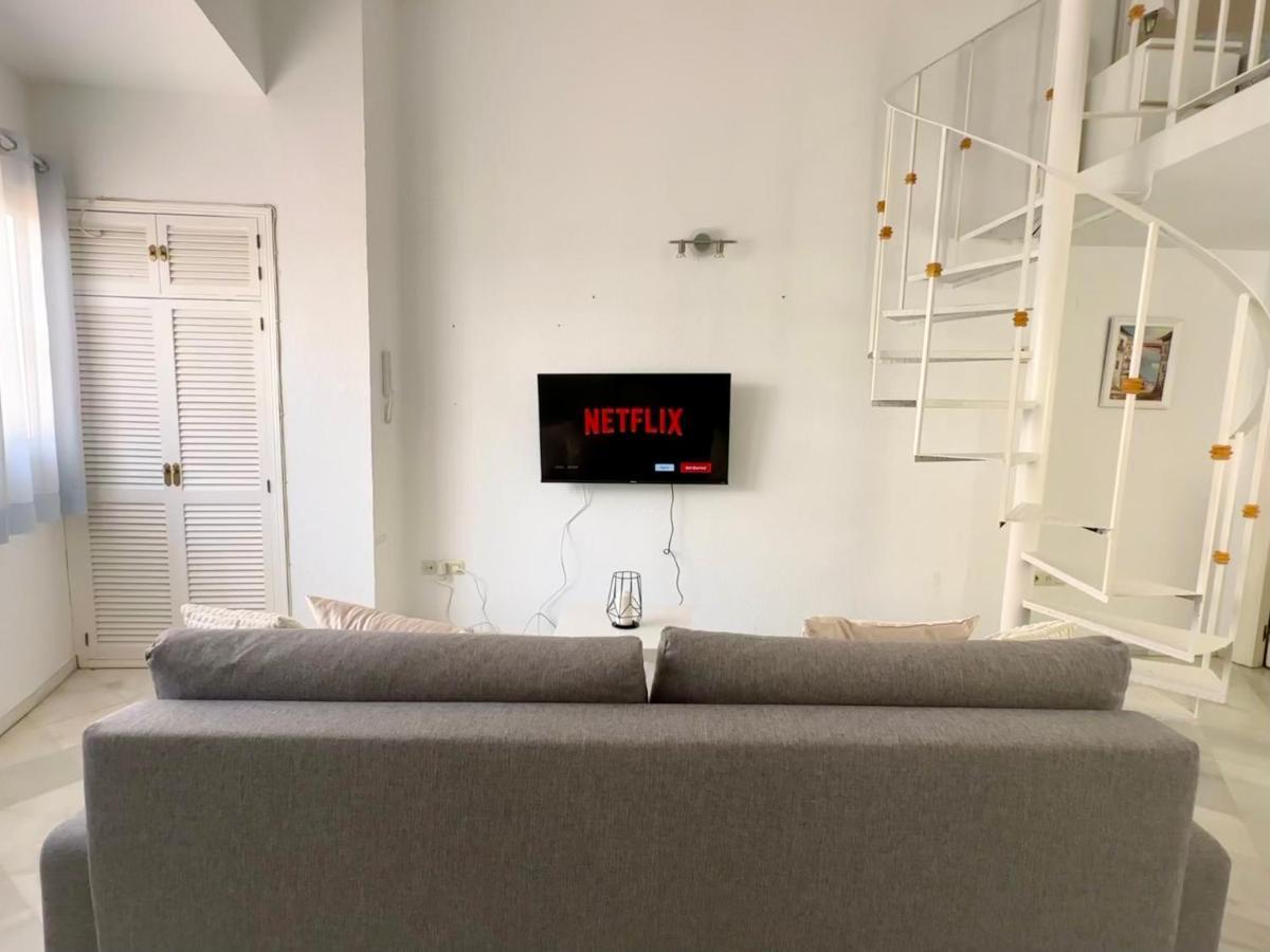 Premium Apartment With Terrace In The City Center Sevilla Kültér fotó